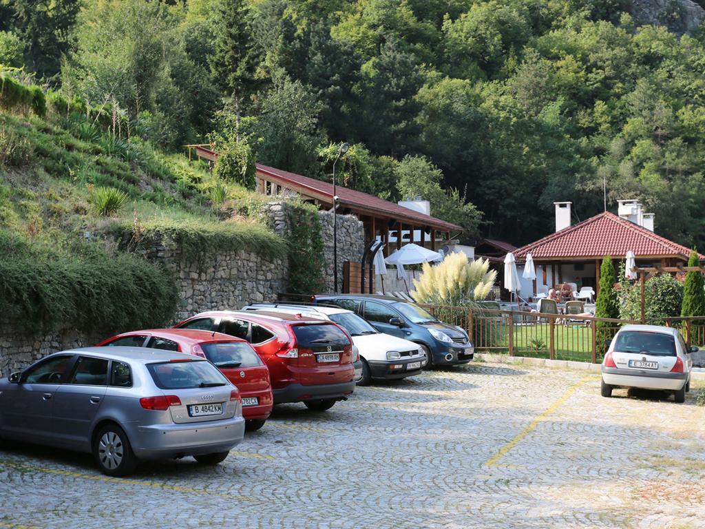 Aqua Varvara Hotel Vetren Dol Luaran gambar